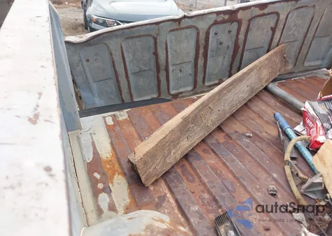 1991 Chevrolet Gmt-400 K1500 z USA, uszkodzony, nr VIN 1GCDK14K1MZ119531